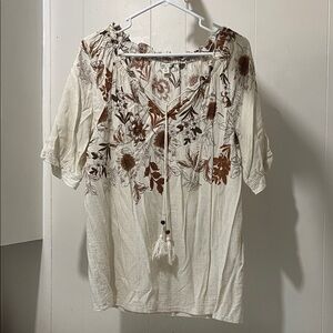 Chic Floral Women's Blouse in Cream and Brown